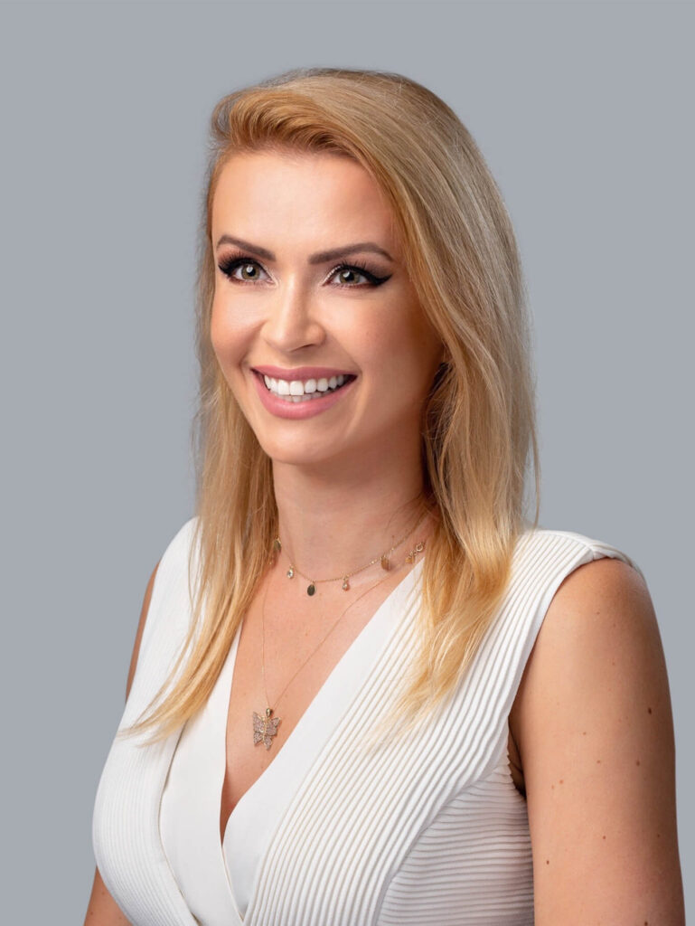Kasia Wodyk, Investor Relations Coordinator, London