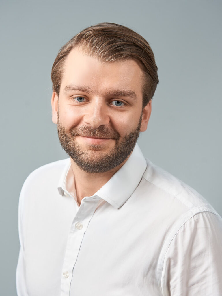 Mikael Lindholm, Associate Director, Stockholm