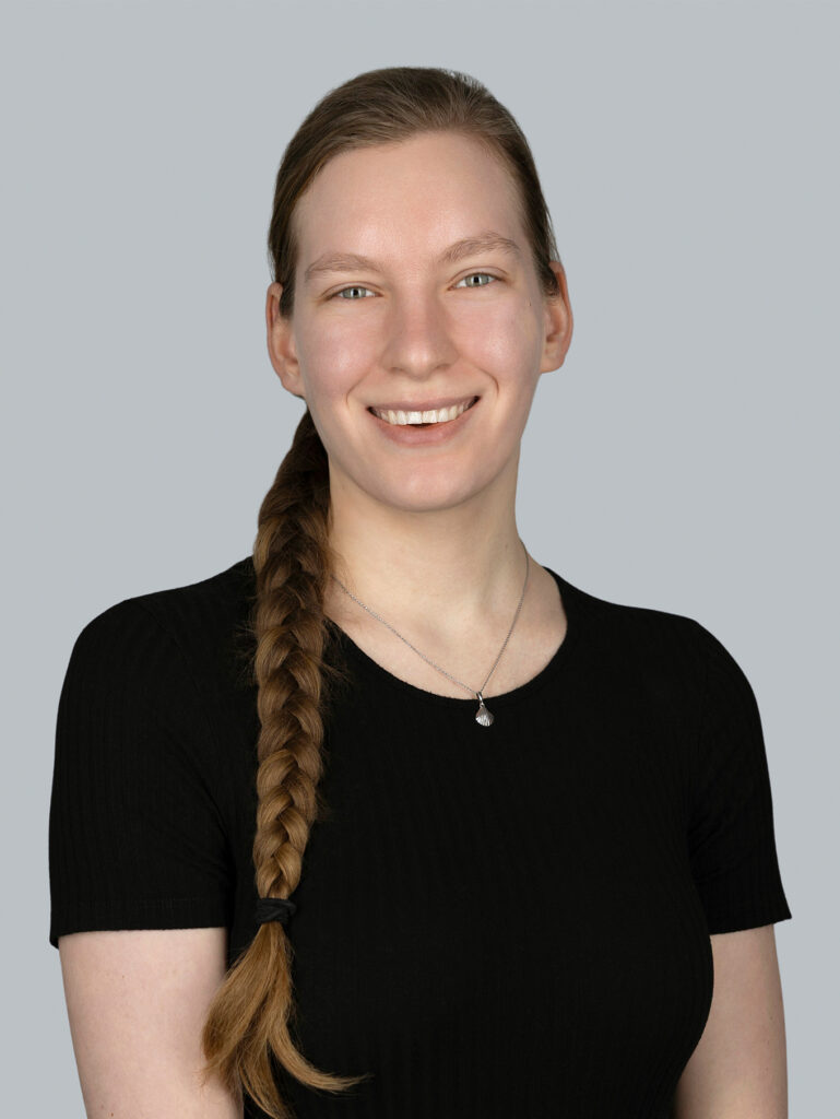 Antonie Smlsalova, Tax Associate, London
