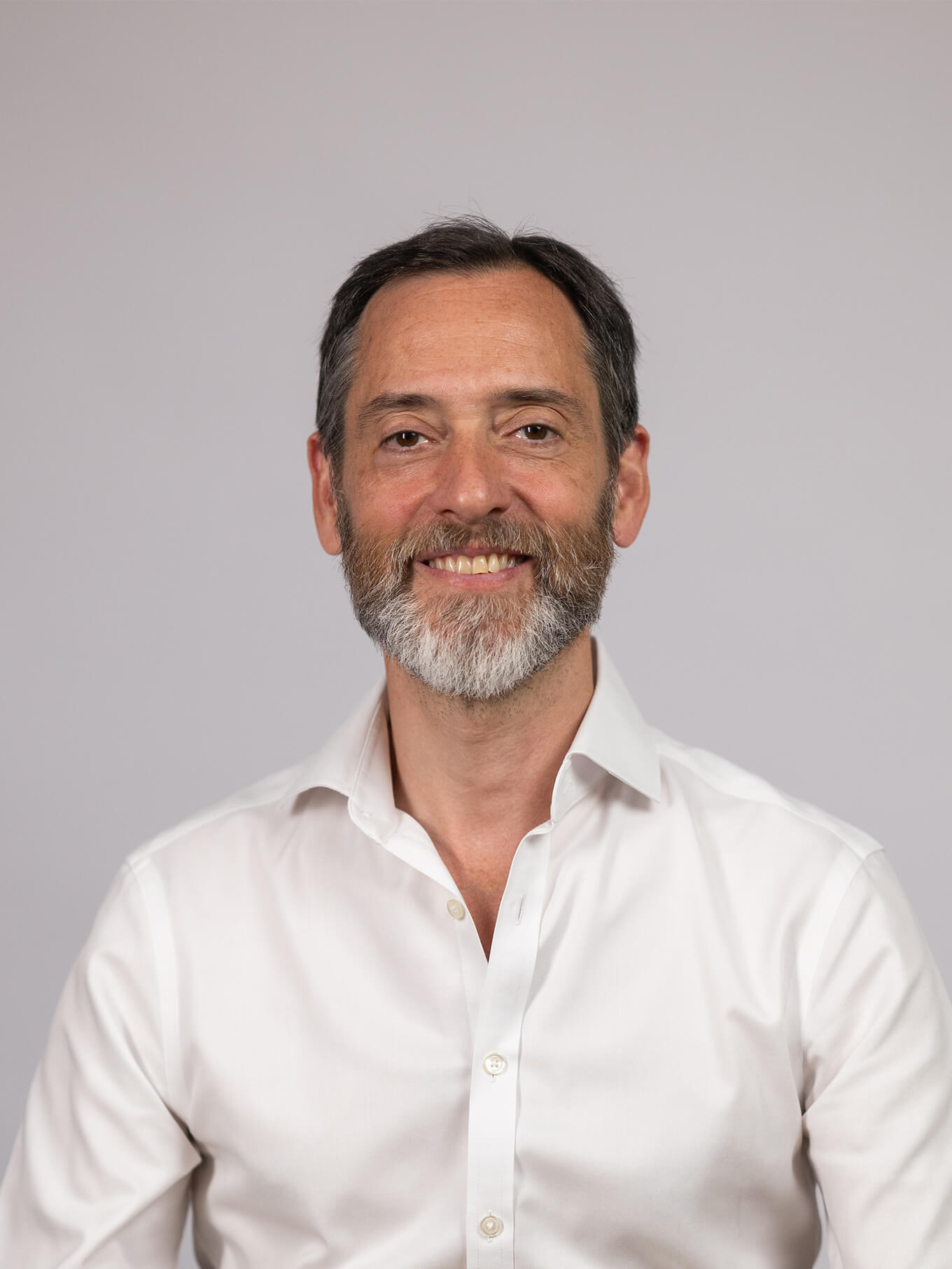 Gonzalo Fernandez-Albiñana, Partner, Head of Iberia, Madrid